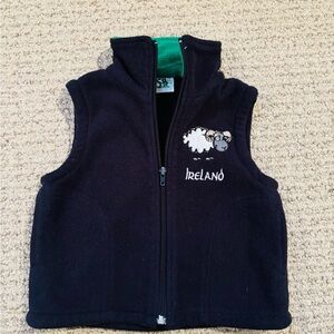 Children's Black Fleece Vest with Sheep Design